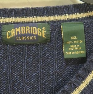 80s Vintage Men's Cambridge Classics Navy Blue Long Sleeve v-neck Sweater